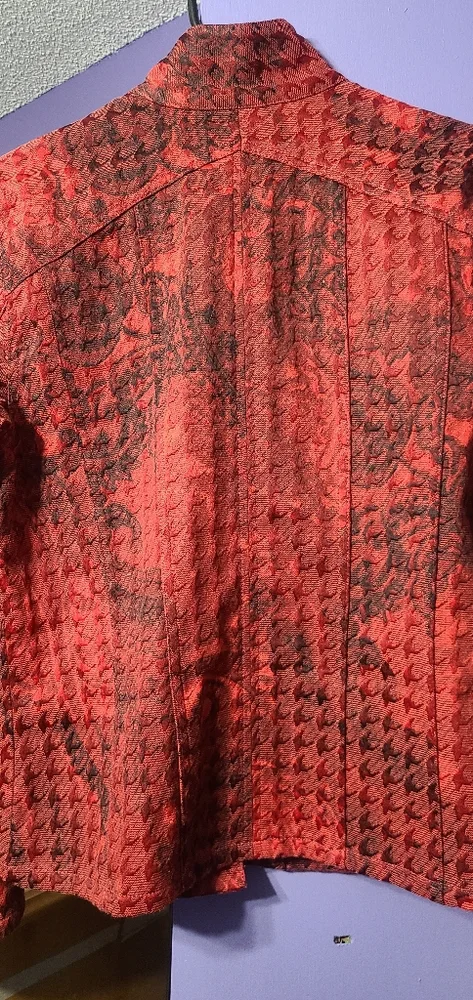 Red jacket - Picture 2 of 3